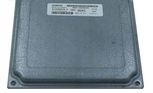 Ford Focus Engine control unit/module 6S6112A650PC
