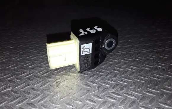 Lexus NX Airbag deployment crash/impact sensor 8983178020