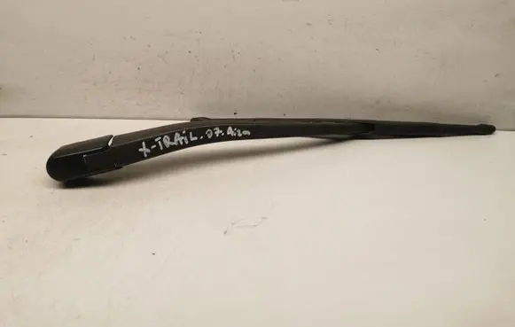 Nissan X-Trail T30 Rear wiper blade arm