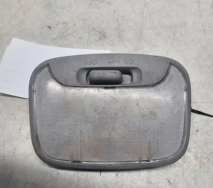 Mitsubishi Pajero Rear seat light MR190205