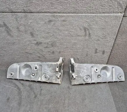 Audi A4 S4 B6 8E 8H Rear bumper mounting bracket 8E0807453 8E0807454
