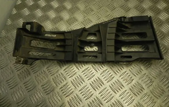 Mercedes-Benz S W221 Front bumper mounting bracket A2218850263 T7815