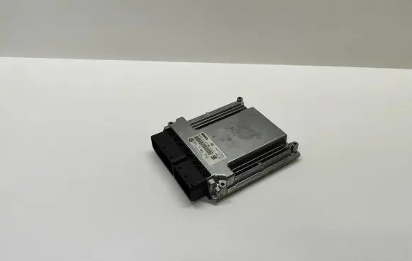 BMW 5 E60 E61 Engine control unit/module 7801712 0281013253 DDE7801712