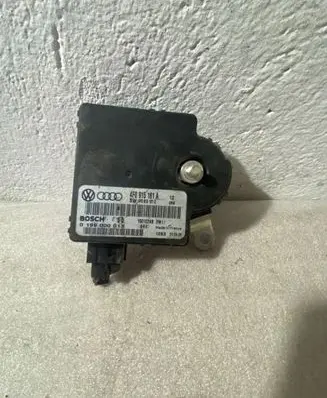 Audi A6 S6 C6 4F Power management control unit 4F0915181A 4F0910181E 0199000013
