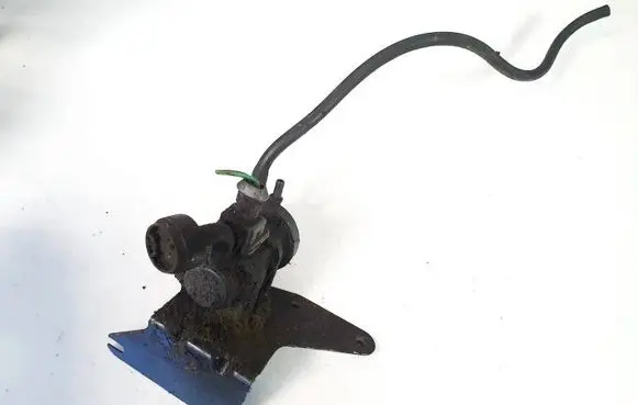 Valve vacuum