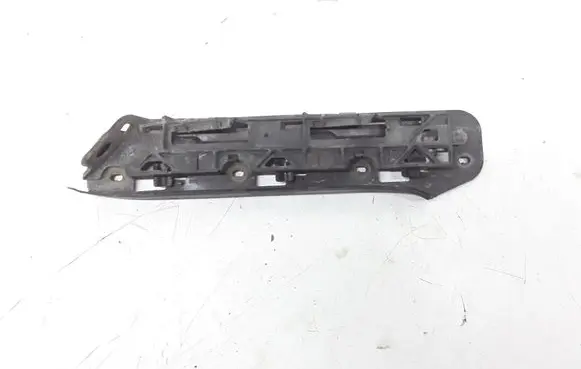 Volkswagen Touran I Front bumper mounting bracket 1T0807935