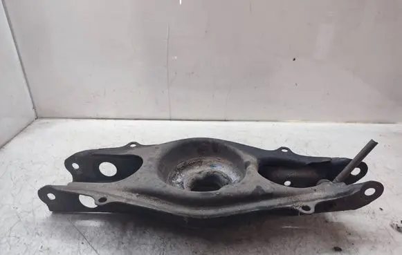 Mercedes-Benz E W212 Rear control arm 