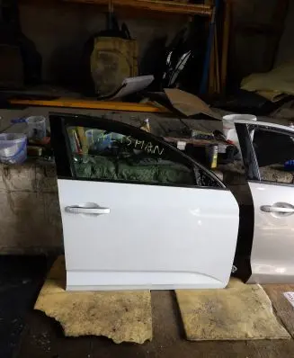 Renault Talisman Front door