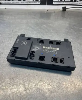 Mercedes-Benz CLK A209 C209 Door control unit/module 2098202026