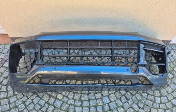 Porsche Cayenne (9Y0 9Y3) Front bumper 9Y0807221F