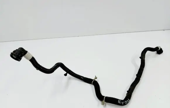 Tesla Model 3 Engine coolant pipe/hose 1077595-00-C