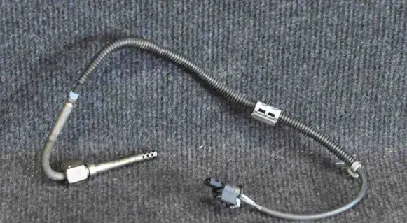 Mercedes-Benz E A207 Oil temperature sensor A0081532728