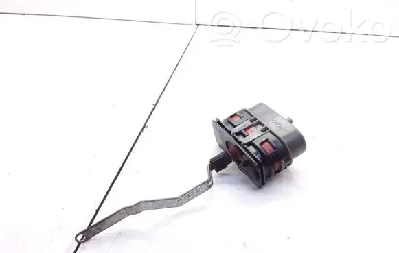 Mercedes-Benz E W210 Intake manifold valve actuator/motor 9061821272