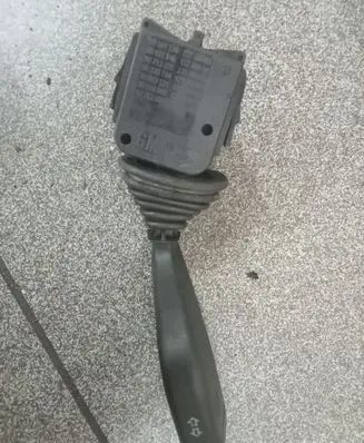 Opel Calibra Indicator stalk 90221174