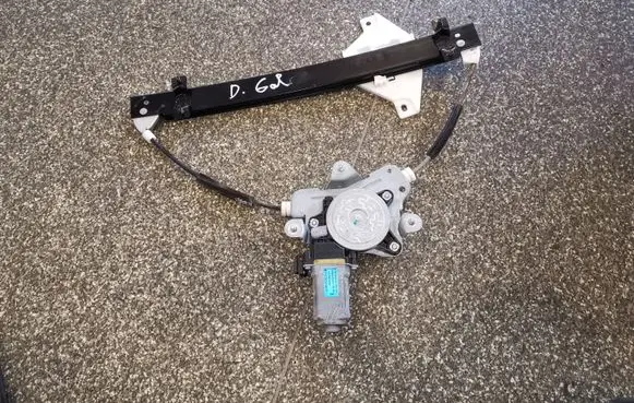SsangYong Korando Rear door window regulator with motor 98840CZ101