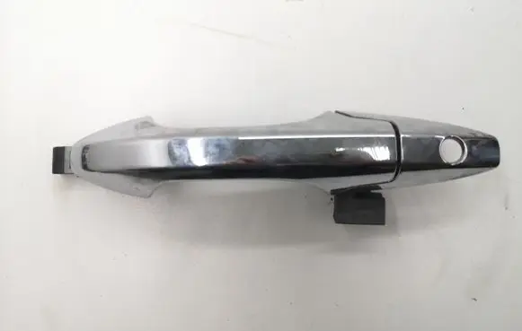 Honda CR-V Front door exterior handle
