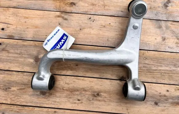 Mercedes-Benz ML W163 Rear control arm 10926039 1633520401