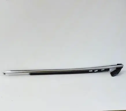 Audi A8 S8 D4 4H Front door glass trim molding 4H0853283C
