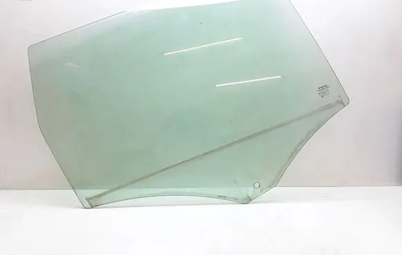 Volvo V70 Rear door window glass