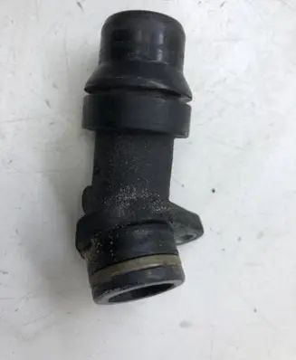 Toyota Avensis T270 Other engine bay part