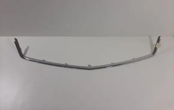Opel Astra H Front bumper upper radiator grill 13225795