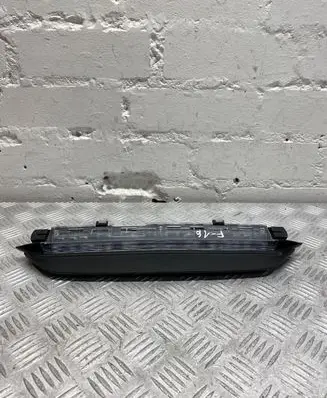 BMW X6 F16 Third/center stoplight 7375798 01173610