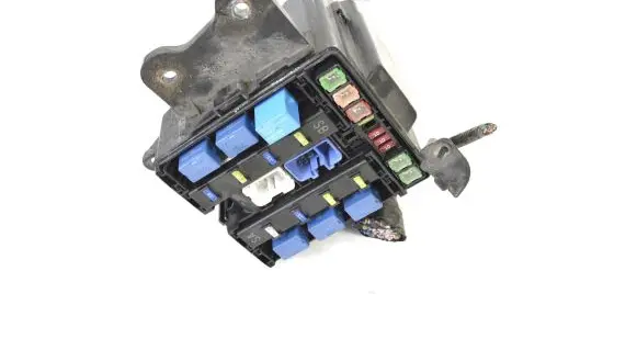 Suzuki Grand Vitara II Fuse box set 5684