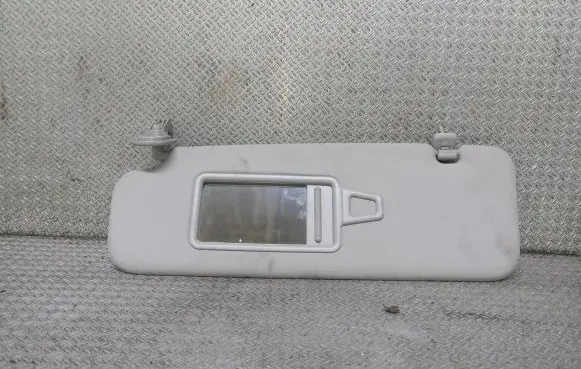 KIA Venga Sun visor