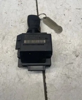 Mercedes-Benz E W211 Ignition lock 2115451408 33002209 009540600206192