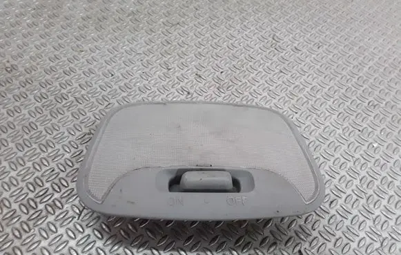 Mitsubishi Pajero Rear seat light MR190205