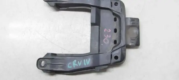 Honda CR-V Front bumper mounting bracket 71128-T1G-G000