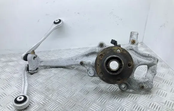 Audi A5 Sportback 8TA Front wheel hub 8K0407258G 8K0407258S 8K0407242Q