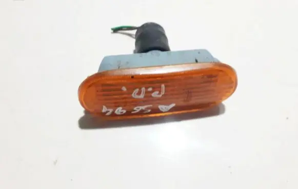 Volkswagen PASSAT B5 Front fender indicator light 3b0949117 e101435