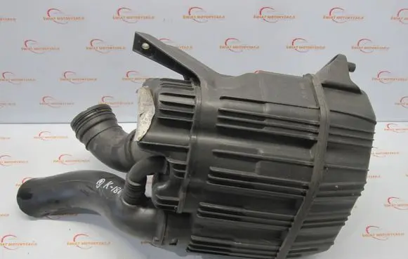 Alfa Romeo Giulietta Air filter box 