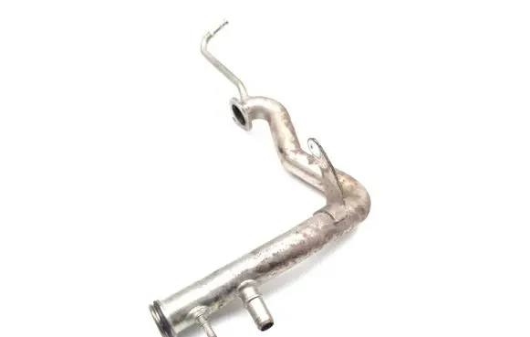 Volvo V40 Engine coolant pipe/hose