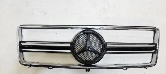 Mercedes-Benz G W463 2nd Gen Front grill A4638880011