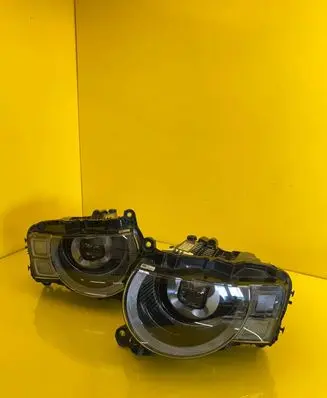 Land Rover Defender Headlight/headlamp L8B2-13W029 L8B2-13W030-HG