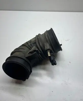 Honda CR-V Air intake duct part 