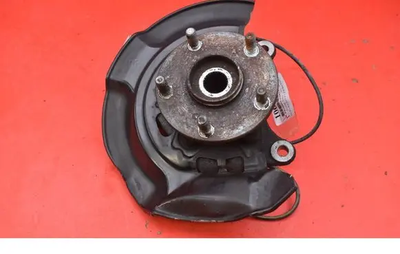 Toyota Auris E180 Front wheel hub spindle knuckle 