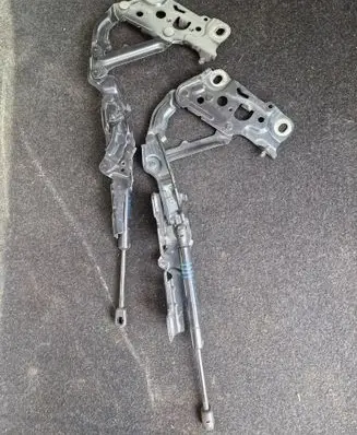 BMW 5 G30 G31 G38 Engine bonnet/hood hinges 7347407 7347408 1256056210
