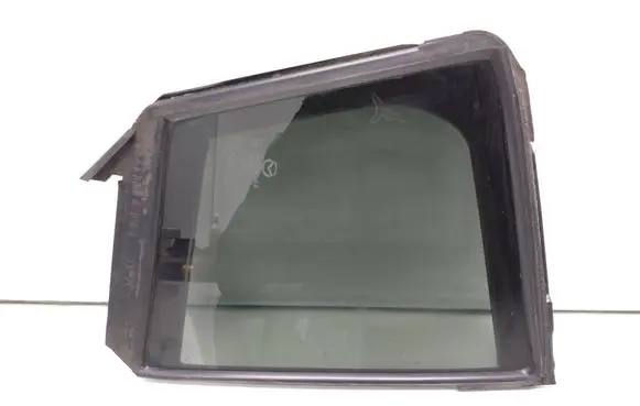 Mazda 6 Rear vent window glass GHK172651 43r003021