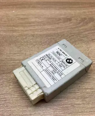 BMW 5 E60 E61 Tire pressure control unit 6782800