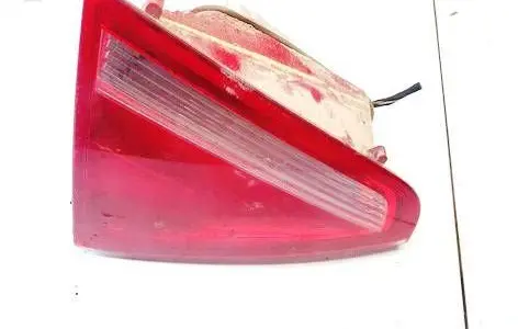 Audi A5 8T 8F Tailgate rear/tail lights 8t0945093
