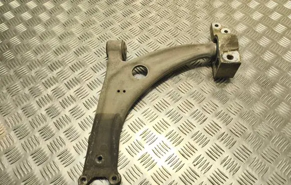 Volkswagen PASSAT B6 Front lower control arm/wishbone 3C0407153B