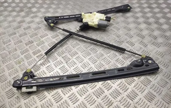 Citroen C4 Grand Picasso Front door window regulator with motor 9675924780