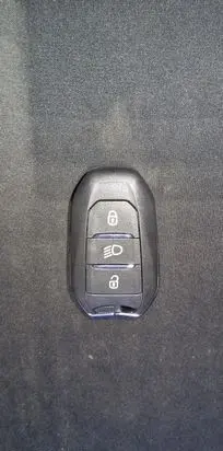 Citroen C5 Aircross Ignition key/card 