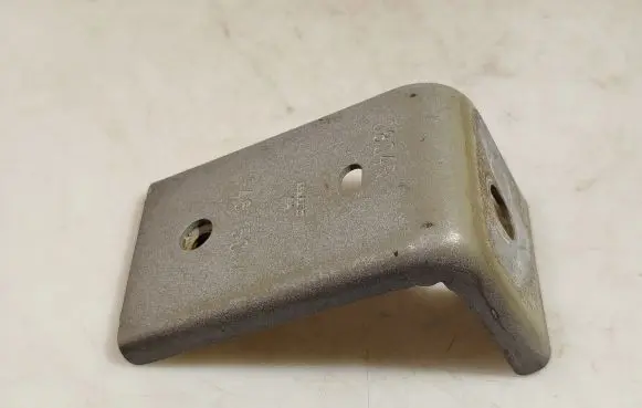 Renault Trafic III (X82) Radiator support slam panel bracket 0804R 1646