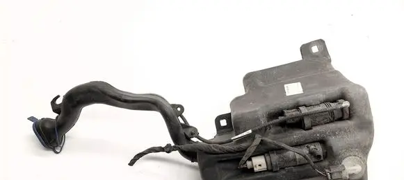 Mercedes-Benz CLA C117 X117 W117 Windshield washer fluid reservoir/tank A2468690120