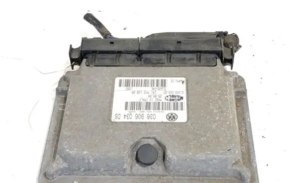 Seat Leon (1M) Engine control unit/module ECU 036906034DS