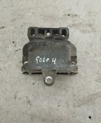 Volkswagen Golf IV Engine mount bracket 1J0199555